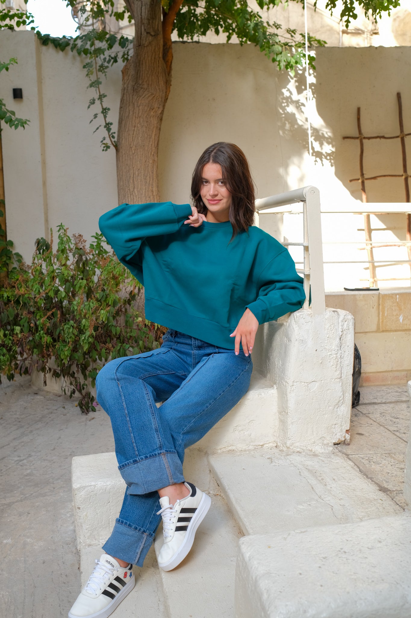Cropped Sweatshirts - Teal Green