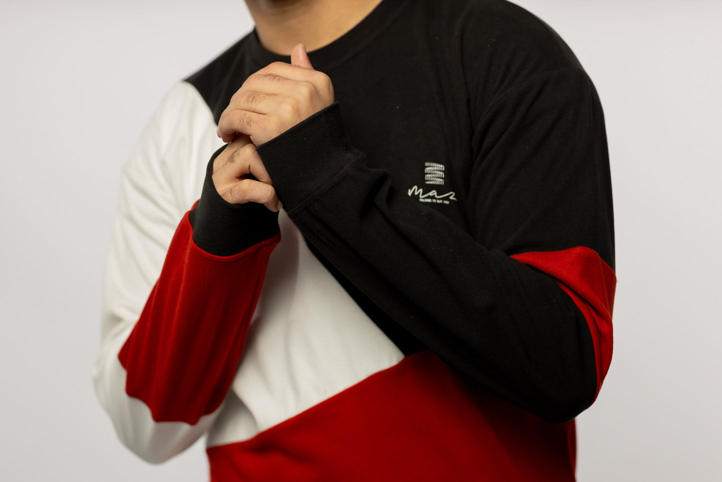 MAZ Signature Wool Pullover