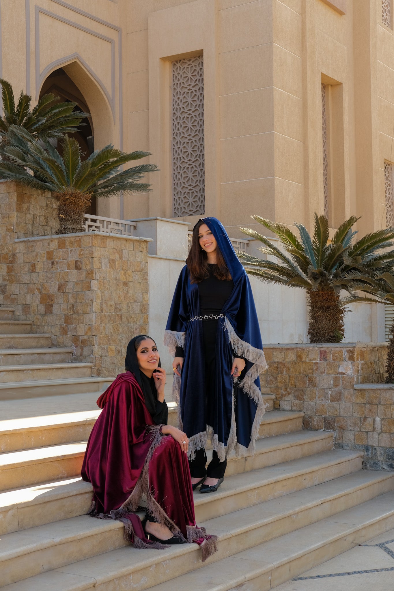 كاب/قفطان برغندي